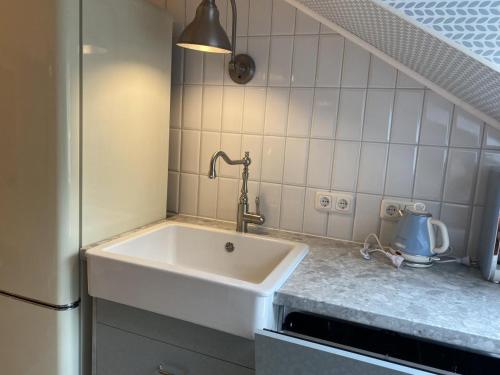 Billede fra billedgalleriet på BoLA Ferienwohnung Hamburg Nr 28 Shabby für 7 Personen, Parkplatz i Hamborg