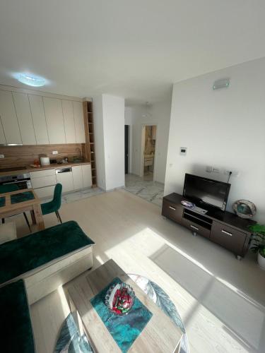 Φωτογραφία από το άλμπουμ του Triumph residence Bar στο Bar