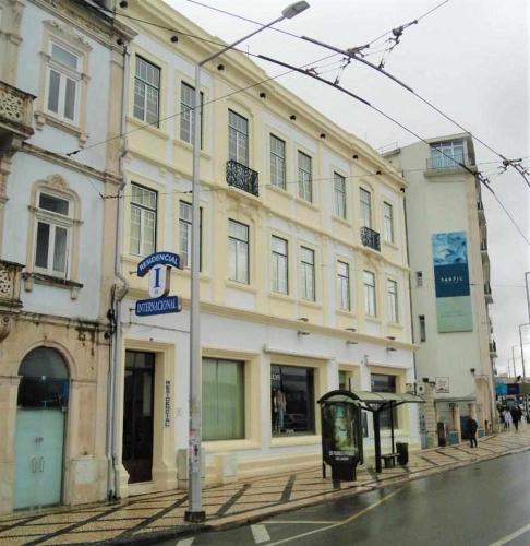 The surrounding neighborhood or a neighborhood close to a vendégházakat