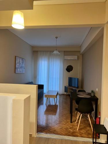 SunnyUrbanNest III