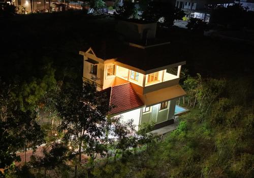 Φωτογραφία από το άλμπουμ του Neithal Illam σε Cheyūr