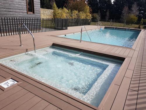 Kolam renang di atau dekat dengan PUCON HOUSE - Lake Access & Near Ski Center
