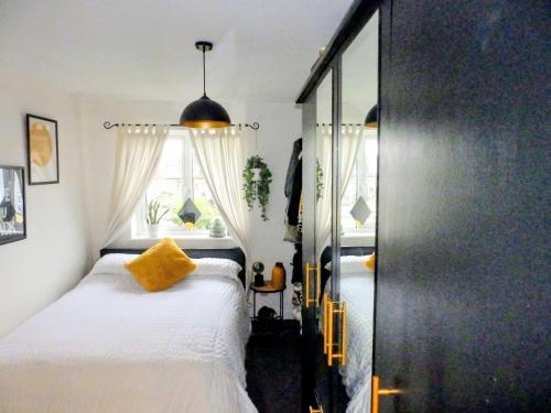 Φωτογραφία από το άλμπουμ του Stylish 1BR Walk to E Croydon σε South Norwood