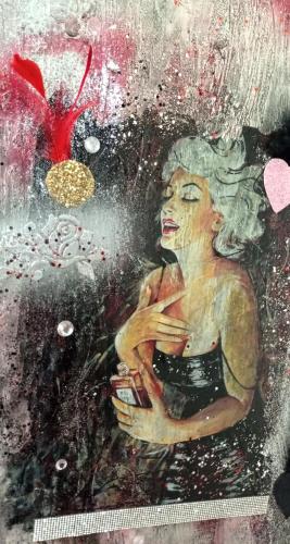 a painting of a woman standing under an umbrella at Trikala centro La vita è bella in Tríkala