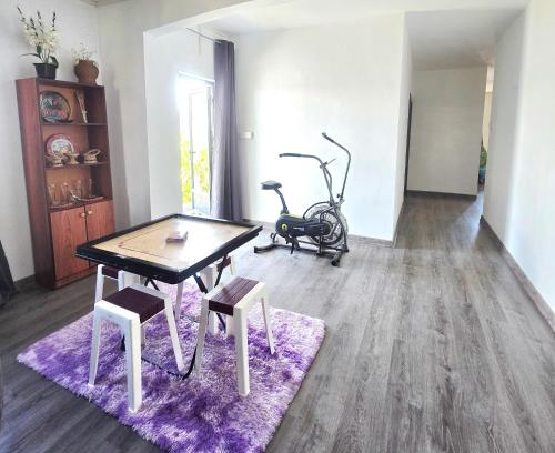 Γυμναστήριο ή/και όργανα γυμναστικής στο Chill Paradise