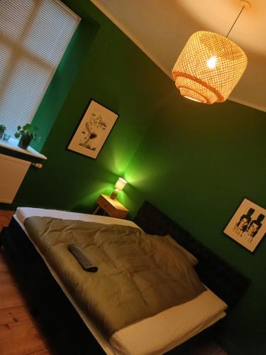 Postel nebo postele na pokoji v ubytování Green Brook Family 4-6 PAX