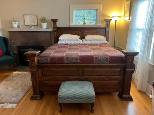 Ένα ή περισσότερα κρεβάτια σε δωμάτιο στο Plum Duff House