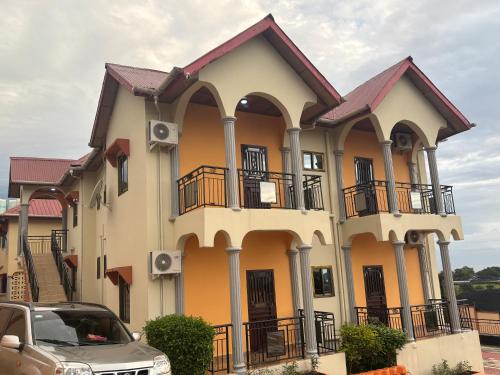 Tòa nhà nơi căn hộ tọa lạc