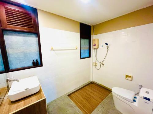 Koupelna v ubytování Koh Kood Club