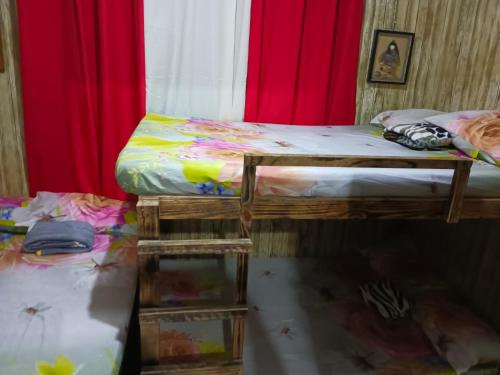 Ένα ή περισσότερα κρεβάτια σε δωμάτιο στο BDS Yin Yang Transient House