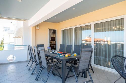 Luxury Apartment in Glyfada with Sea View