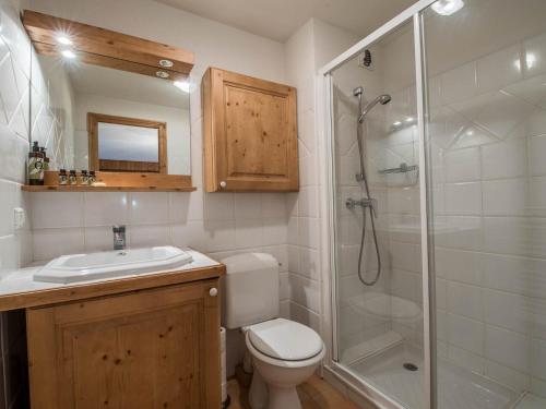 Appartement ski aux pieds, 6 pers, parking couvert - FR-1-411-1009