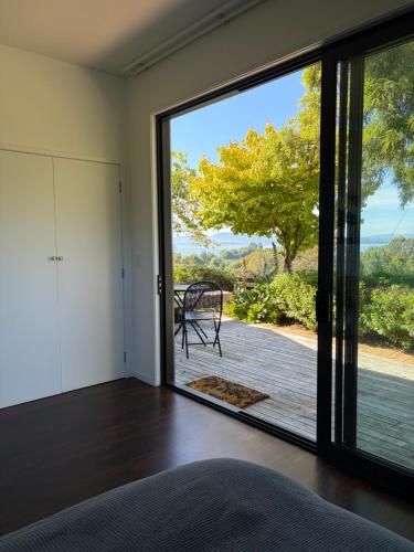 Φωτογραφία από το άλμπουμ του Paradise Found at Studio 65 σε Hamurana