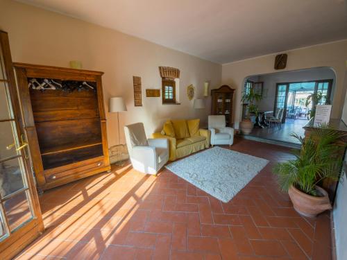 Ruang duduk di Cascina De' Fagiolari