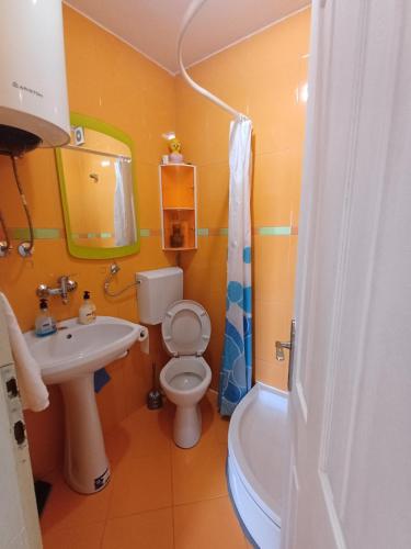 Bany a Apartman Luca