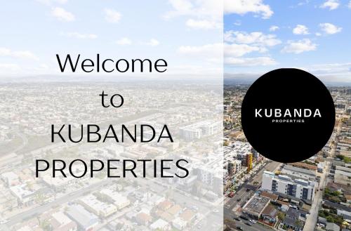 eine Collage aus zwei Fotos von Kubota-Immobilien in der Unterkunft Bay View Bungalow in San Diego