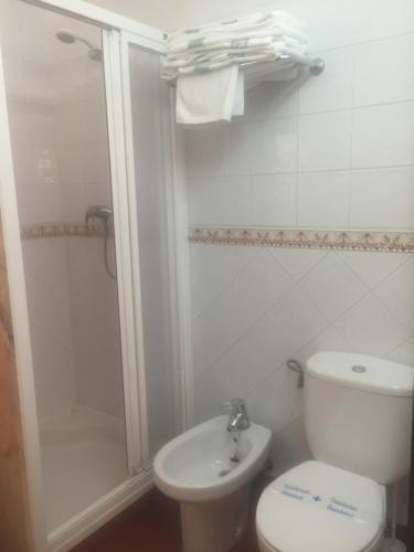 Koupelna v ubytování Casa Chole, La Portilla