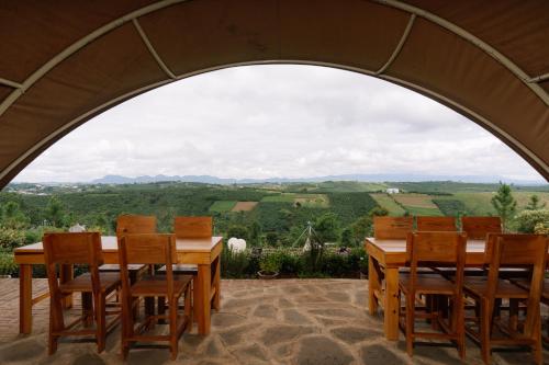 Příroda nedaleko luxury tent