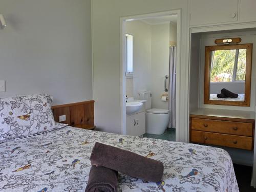 Vannituba majutusasutuses Fletcher Christian Apartments - Isabella Suites