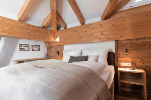 Giường trong phòng chung tại Dorfplatzl