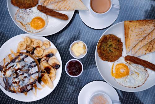 Φαγητό σε αυτό το ξενοδοχείο ή κάπου εκεί κοντά