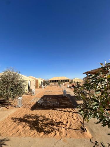 Φωτογραφία από το άλμπουμ του Luxury camp σε Adrouine