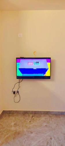 TV/trung tâm giải trí tại Propel Inn