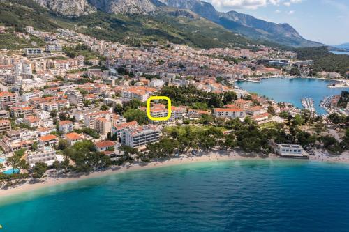 Sunny Apartments I
