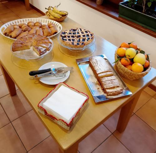 Jídlo v penzionu nebo okolí