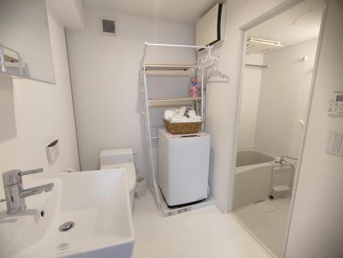 401Room,7-minute walk from Uguisudani Station located on the 4nd floor of an apartment-style building Twin room No elevator