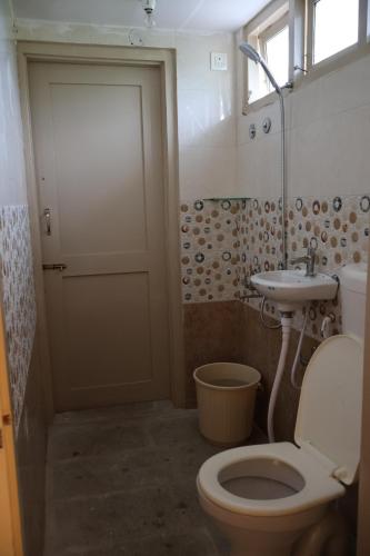 Koupelna v ubytování Anava Farms