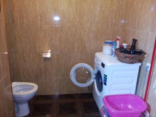 Salle de bains dans l'établissement Apartment Chavchavadze 21