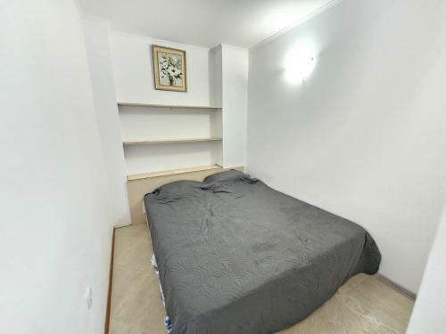 Ένα ή περισσότερα κρεβάτια σε δωμάτιο στο PALAZZO FAMILY SUITE Sunny beach