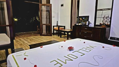 TV/trung tâm giải trí tại Heaven in Satinwoods