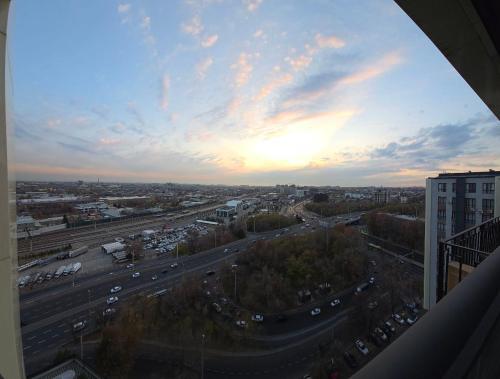 Alba o tramonto visti dall'interno dell'appartamento o dai dintorni