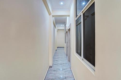 Billede fra billedgalleriet på Hotel O by OYO New Star Rooms i Noida