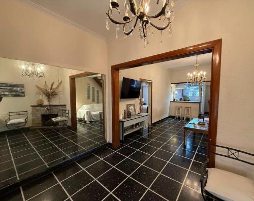 Φωτογραφία από το άλμπουμ του Chalet con Pileta Bandurrias - Mar del Plata στο Μαρ ντελ Πλάτα