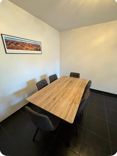 Φωτογραφία από το άλμπουμ του Soleil & serenité votre T2 au Cannet σε Le Cannet