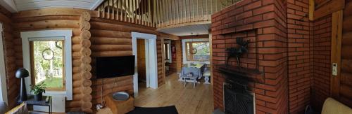 Et tv og/eller underholdning på Järvenrantamökki Nurmijärvellä