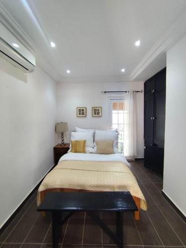 Katil atau katil-katil dalam bilik di Etikette Homes
