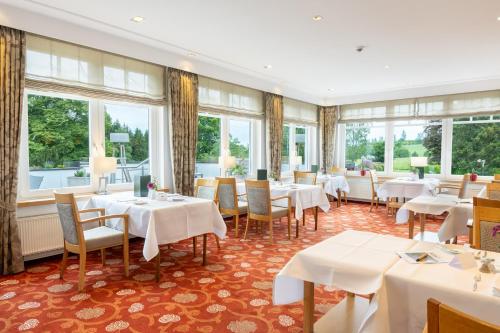 Restaurace v ubytování Hotel Jagdhaus Wiese