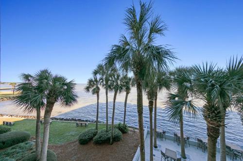 Sandestin Bayfront Studio with balcony and breathtaking views photo 8