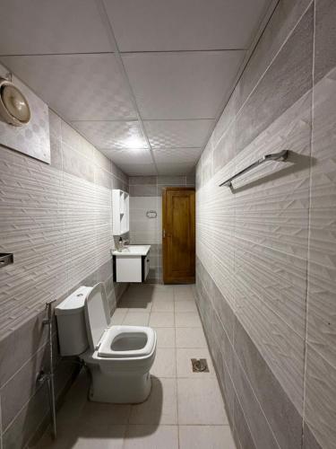 Ένα μπάνιο στο wadi rum camp anas