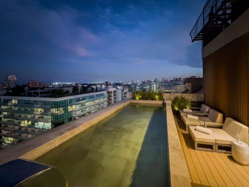 Casa Joseph Libertador — Pool view