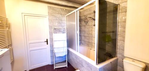 Koupelna v ubytování Chambre d'Hôte de Rozessences