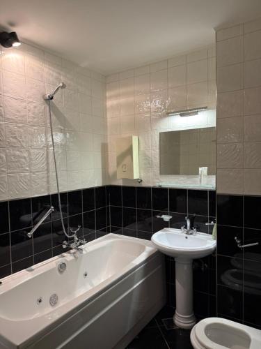 Koupelna v ubytování Apartman Lav Loris