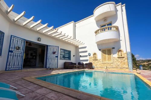 Dar Kmar A sweet getaway in the hills of Hammamet