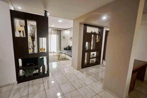 Φωτογραφία από το άλμπουμ του Hall of fame suites σε Γιαουντέ