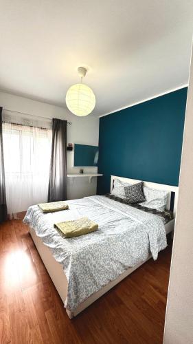 Lisbon private Room in Shared Apartment