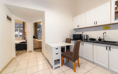 Nhà bếp/bếp nhỏ tại Apart Comfort